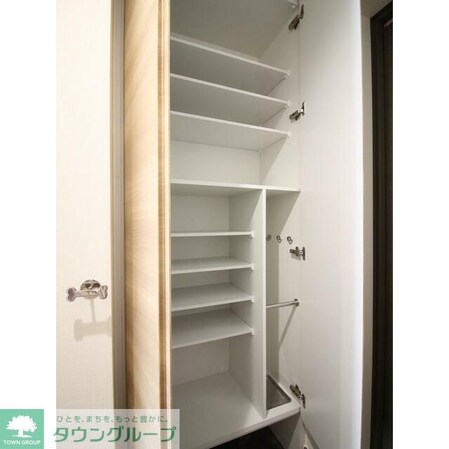 プレール・ドゥーク浅草IVの物件内観写真